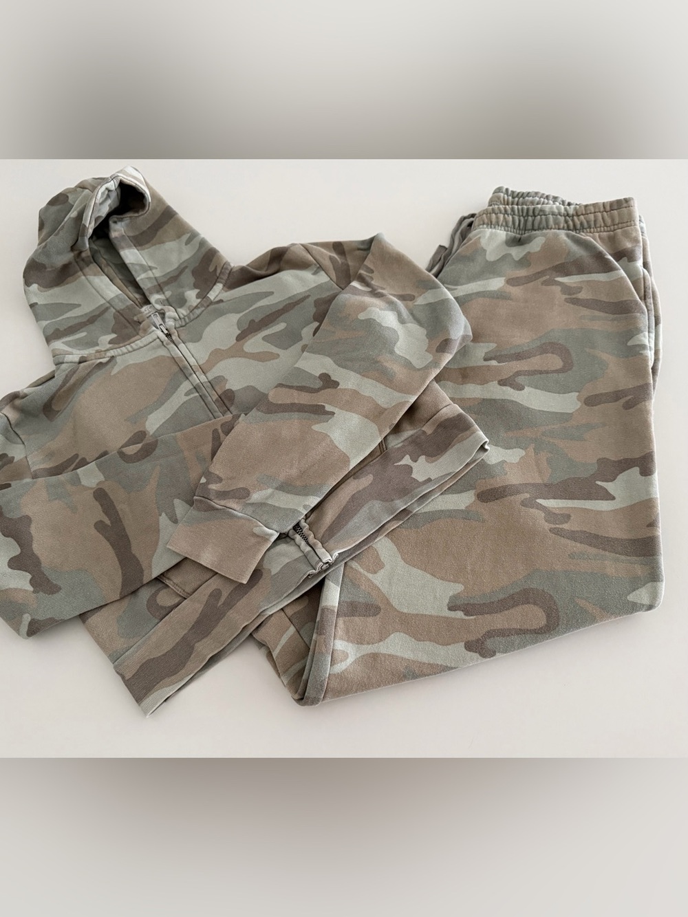 Brandy Melville Olive Camo Set
